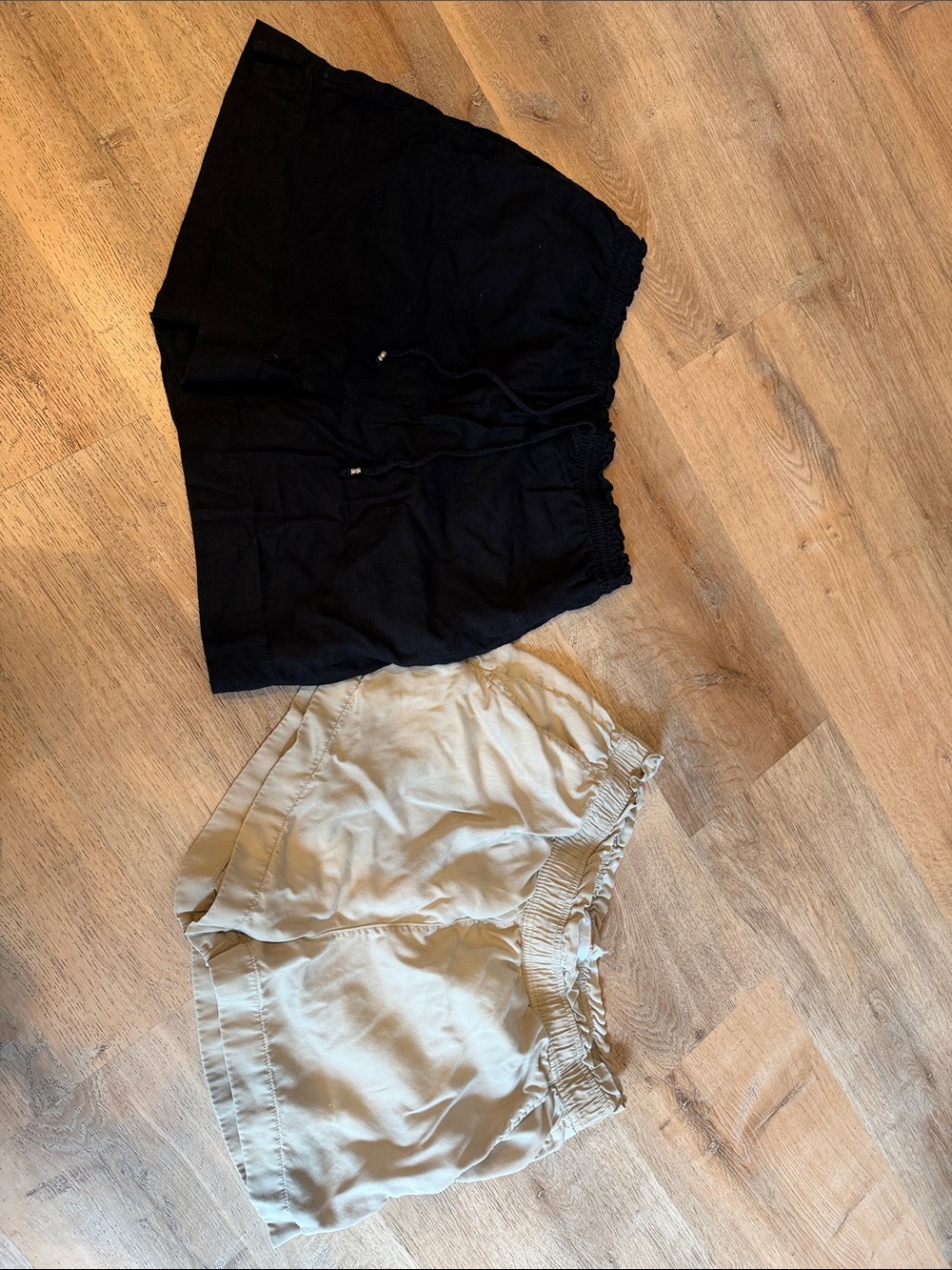 C&C California/H&M Pair of Women's Pull-On Shorts